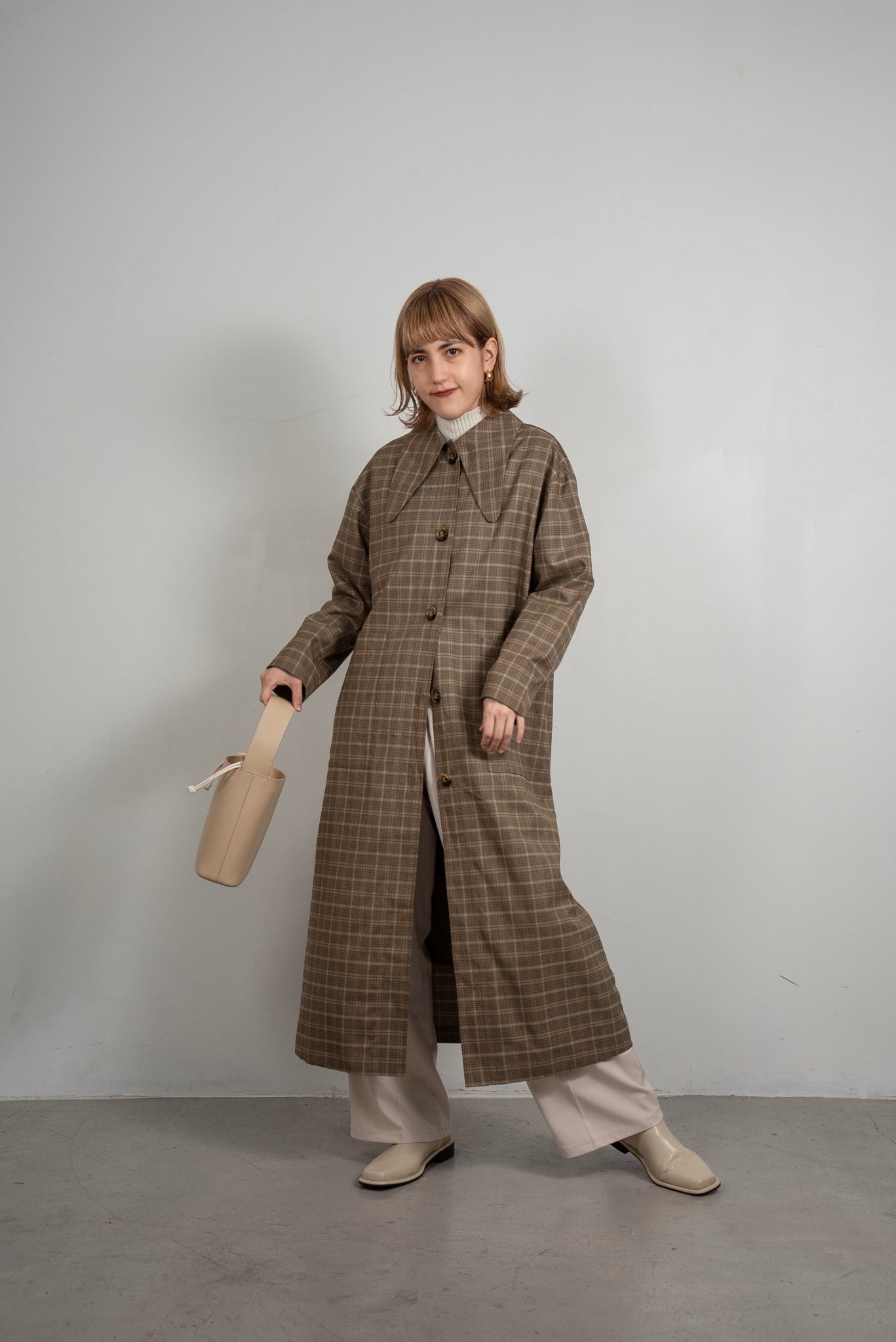 big collar check coat