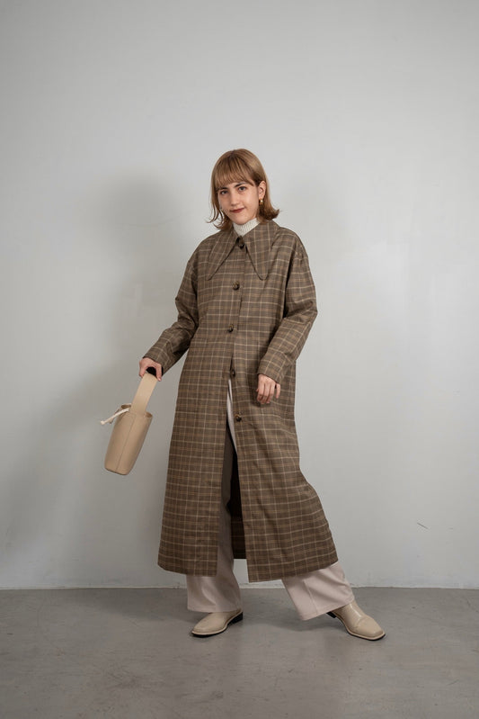big collar check coat