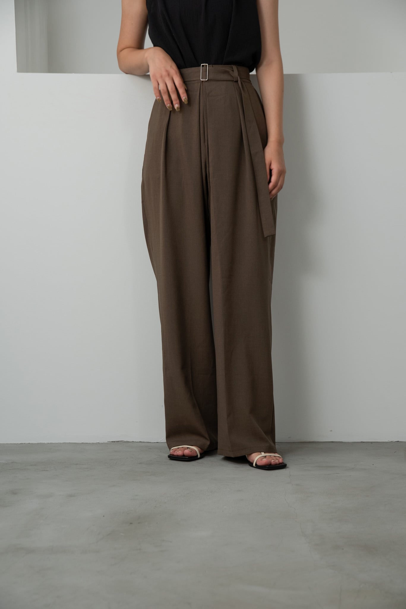 tuck straight belt set pants